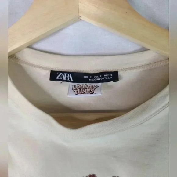 Zara Looney Tunes tee- size small womens - Picture 6 of 7